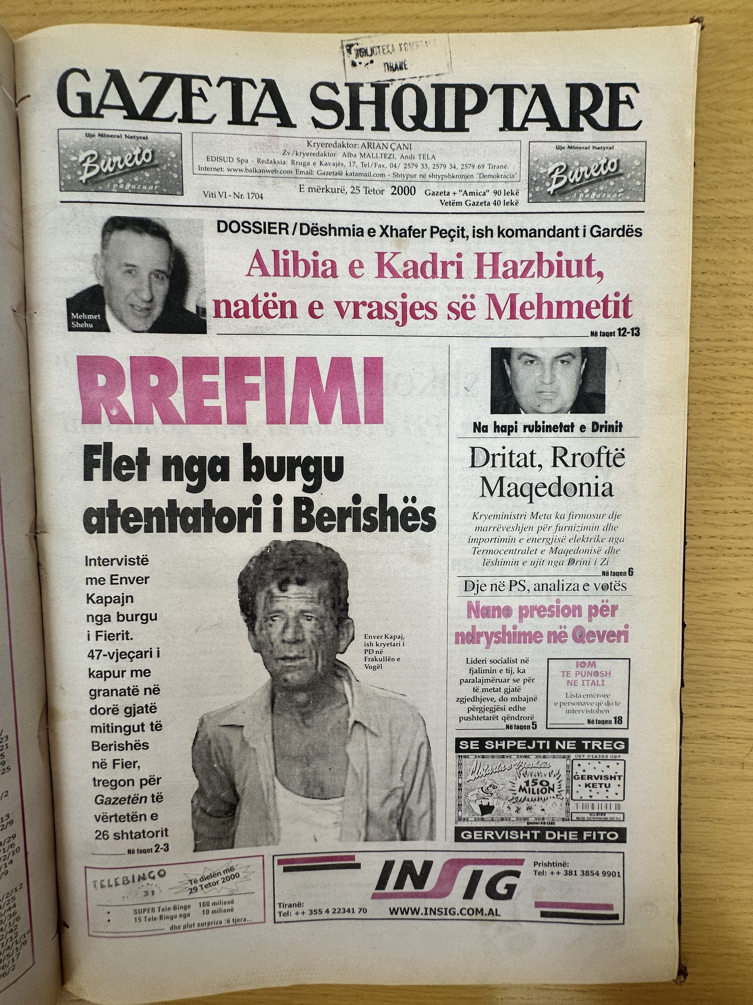 Gazeta Shqiptare 2000-10-25